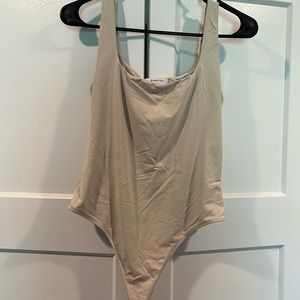 Aritzia Babaton contour body suit size large